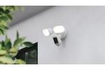 Ring Video Doorbell 4 und Ring Floodlight Cam Wired Pro