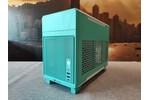 Thermaltake TR100 Mint Strawberry Chassis