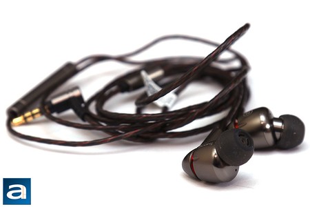 1More Quad Driver Earphones