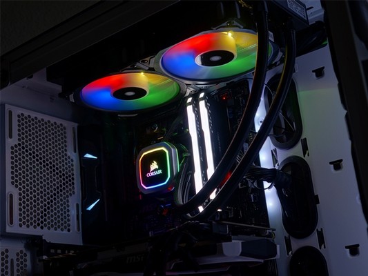 Corsair H100i und Corsair H115i RGB Platinum