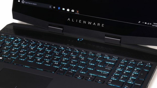 Alienware m15 Laptop