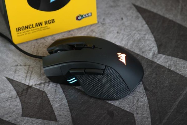Corsair IronClaw RGB Mouse