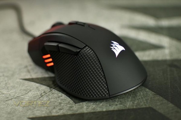 Corsair Ironclaw RGB Mouse