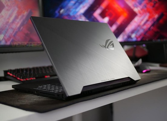 Asus ROG Strix SCAR II GL504GV