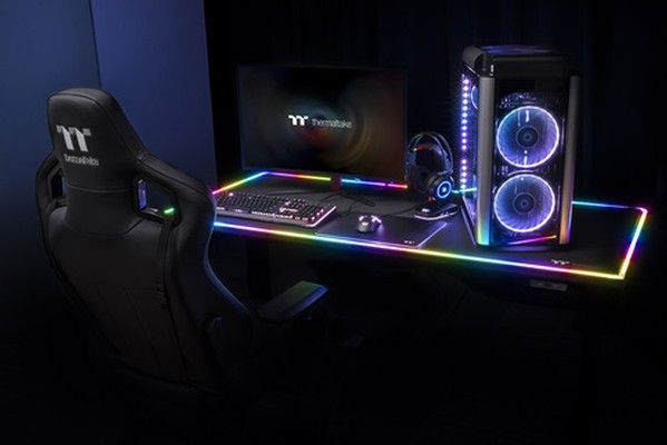 Thermaltake Level 20 RGB BattleStation