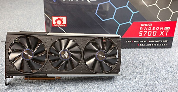 Sapphire Radeon RX 5700 XT Nitro