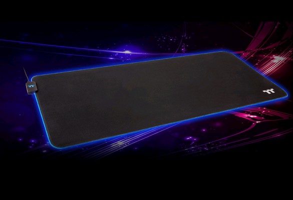 Thermaltake Level 20 RGB Extended Gaming Mouse Pad