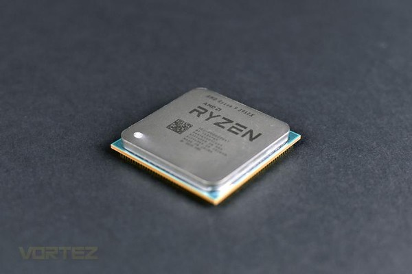 AMD Ryzen 9 3950X