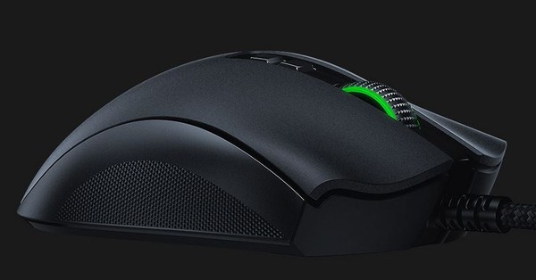 Razer DeathAdder V2 Gaming Mouse