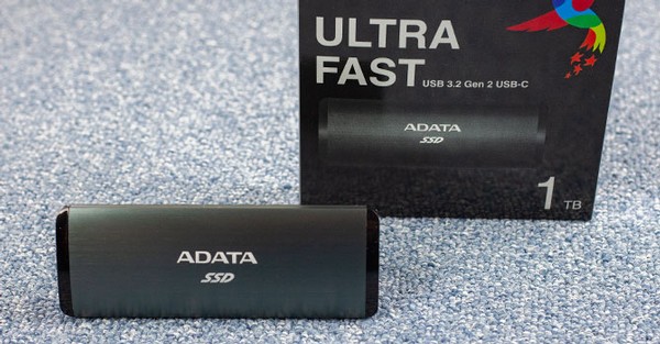 ADATA SE760 Portable SSD 1TB