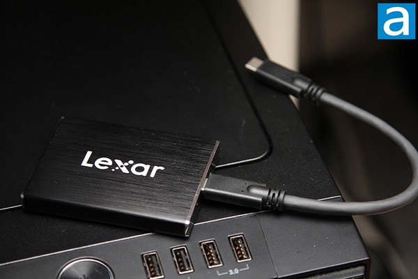 Lexar Professional SL100 Pro 500GB USB 31 Gen 2