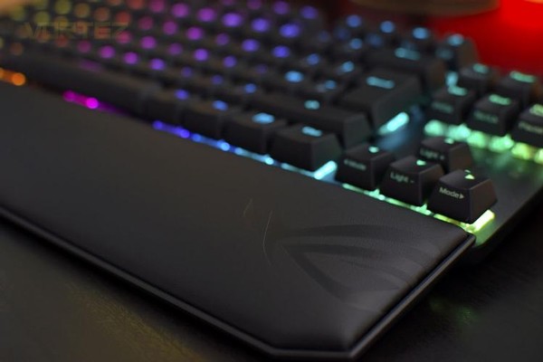 Asus ROG Strix Scope TKL Deluxe