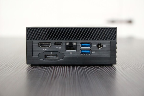 Asus PN62 Mini-PC