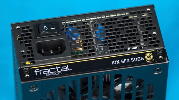 Fractal Design 500W Ion SFX-L Netzteil