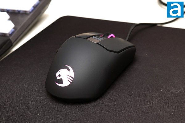 Roccat Kain 120 Aimo Optical Mouse