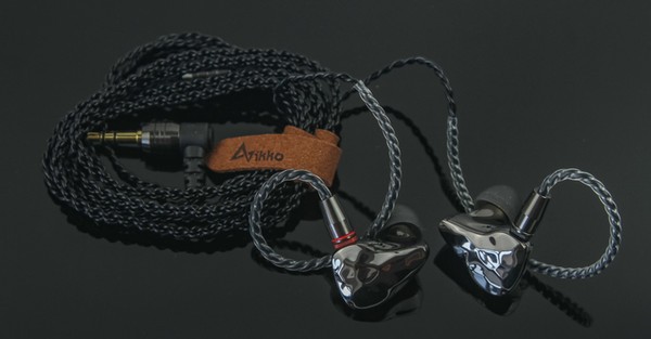 Ikko OH10 In-Ear Monitors