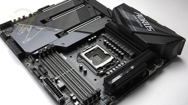 Gigabyte Z590 Aorus Master