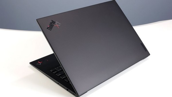 Lenovo ThinkPad X1 Carbon Gen 9