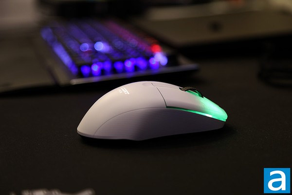 Roccat Kone Pro Air Mouse