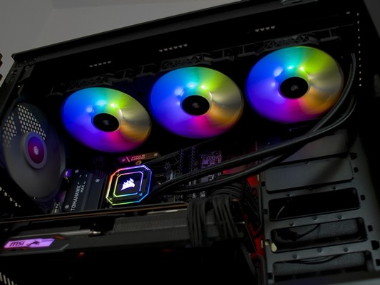 Corsair iCUE H170i Elite Capellix AiO