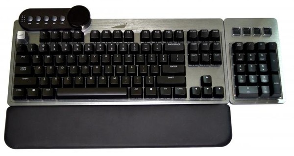 Mountain Everest Max Keyboard