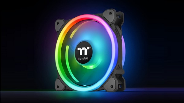 Thermaltake Riing Trio 12 RGB Fan