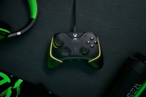 Razer Wolverine V2 Chroma Pro-Controller