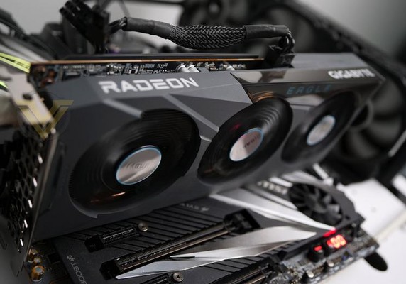 Gigabyte Radeon RX 6600 Eagle Graphics Card