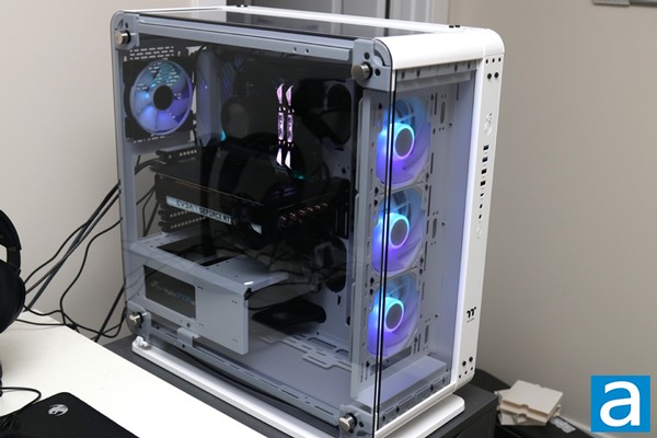 Thermaltake Core P6 TG Snow Case