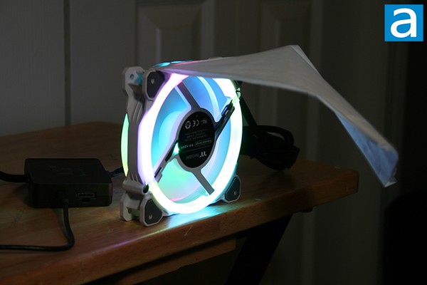 Thermaltake Riing Trio 12 RGB White Fan