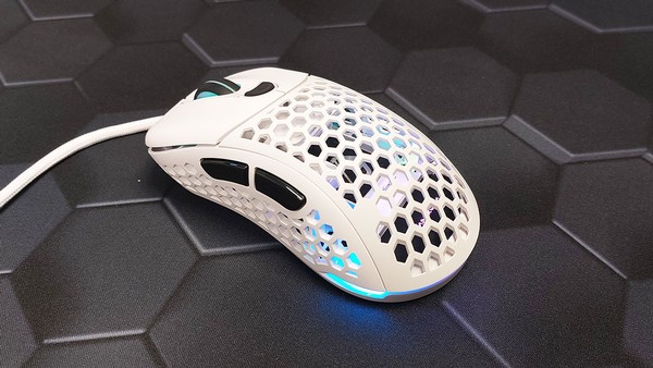 Sharkoon Light2 200 White Gaming Mouse