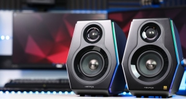 Edifier G5000 Speakers