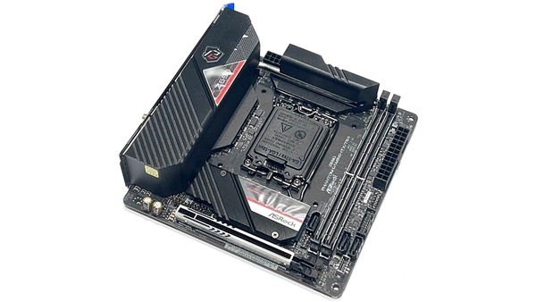 ASRock Z690 Phantom Gaming-ITXTB4