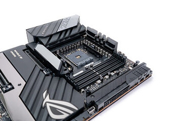 Asus ROG Crosshair VIII Extreme Motherboard