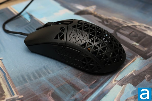 Asus TUF Gaming M4 Air Mouse