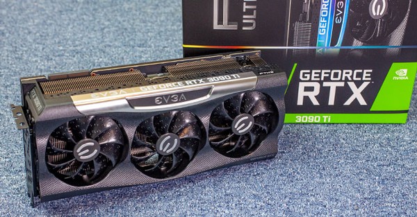 EVGA GeForce RTX 3090 Ti FTW3 Ultra