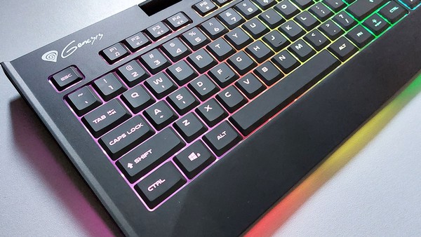 Genesis Lith 400 RGB Keyboard