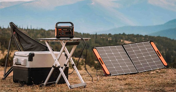 Jackery Solar Generator 300