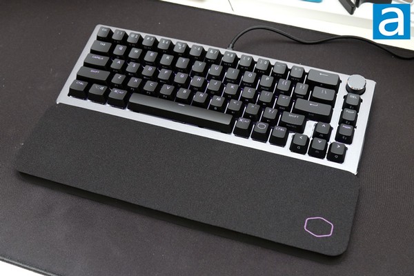 Cooler Master CK721 Keyboard