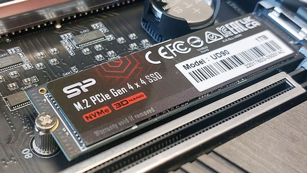 Silicon Power UD90 1TB M2 NVMe SSD