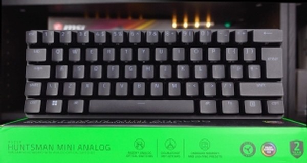 Razer Huntsman Mini Analog