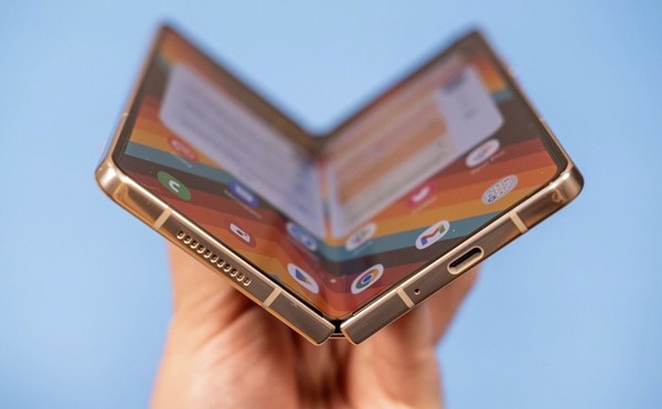 Samsung Galaxy Z Fold 4