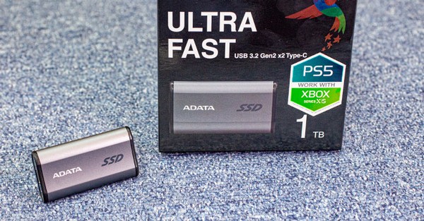 ADATA Elite SE880 Portable 1TB SSD