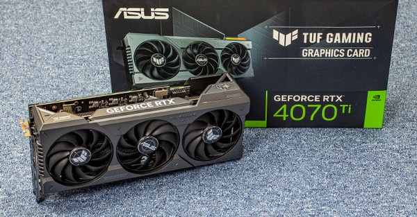 Asus GeForce RTX 4070 Ti TUF