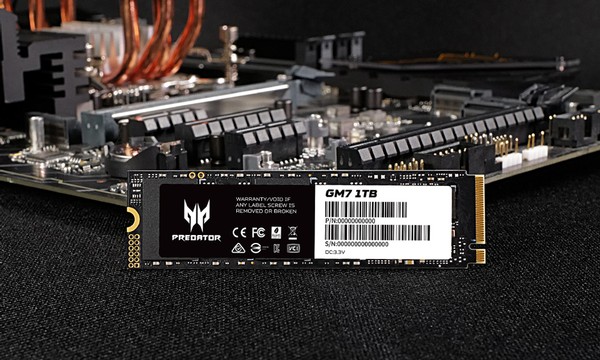 Acer Predator GM7 1TB PCIe 40 SSD
