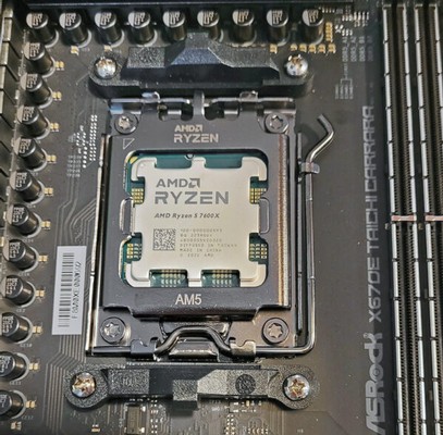 AMD Ryzen 5 7600X