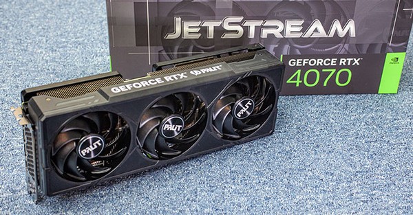 Palit GeForce RTX 4070 JetStream