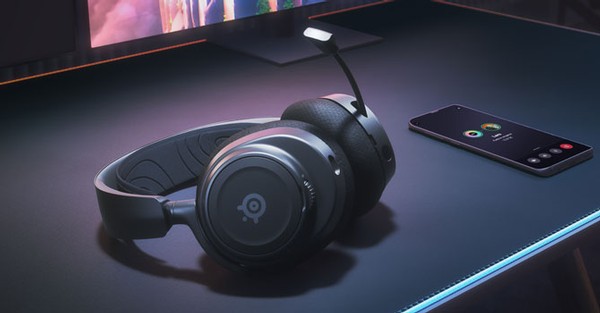 SteelSeries Arctis Nova 7 Wireless Headset