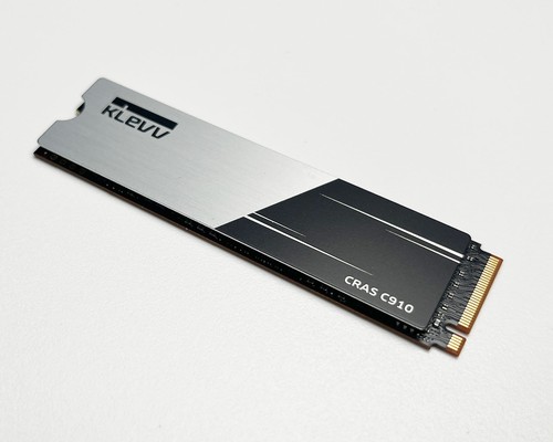 KLEVV CRAS C910 1TB NVMe M2 PCIe 40 x4 SSD