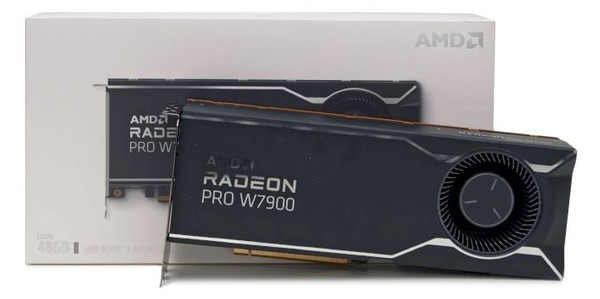 AMD Radeon Pro W7900 and W7800